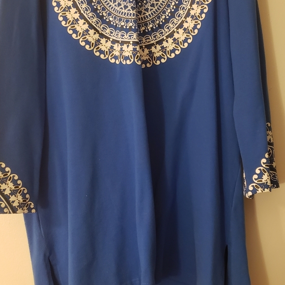 Izaro blue tunics 🌺 - Picture 1 of 4